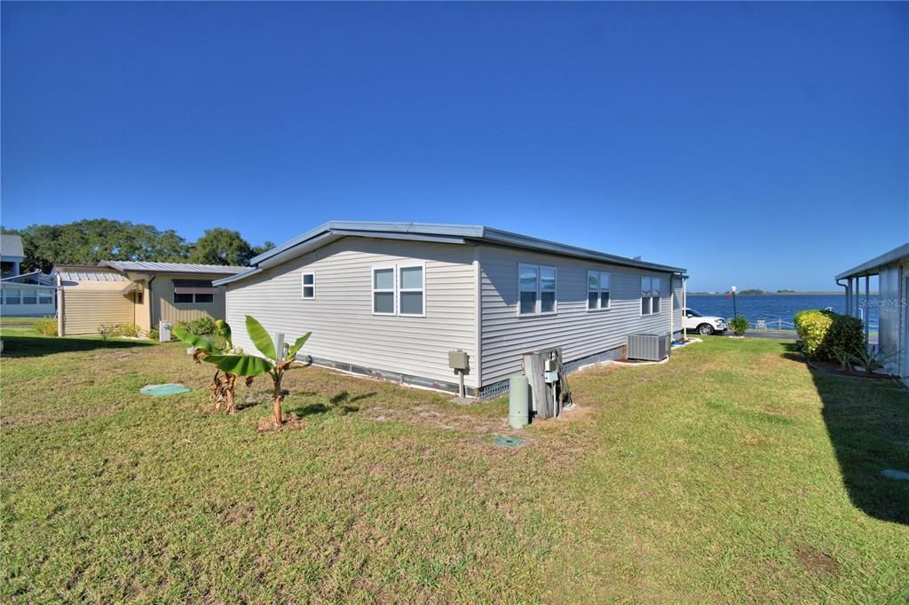 待售: $169,900 (2 贝兹, 2 浴室, 1032 平方英尺)