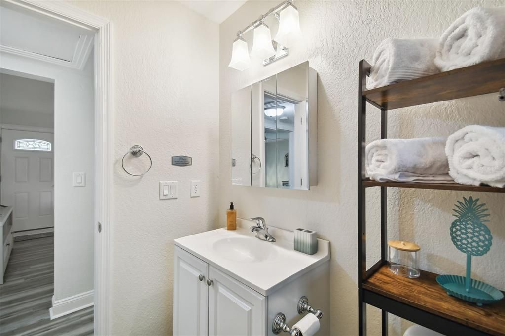 В аренду: $2,999 (3 спален, 2 ванн, 1266 Квадратных фут)