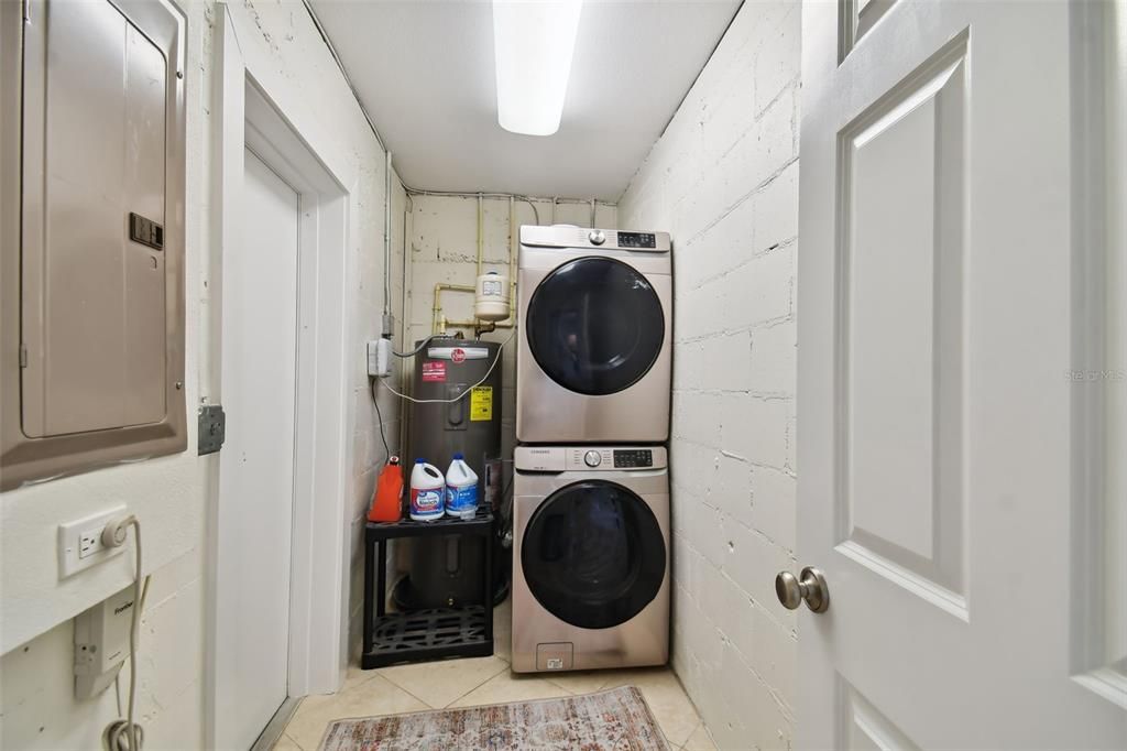 В аренду: $2,999 (3 спален, 2 ванн, 1266 Квадратных фут)