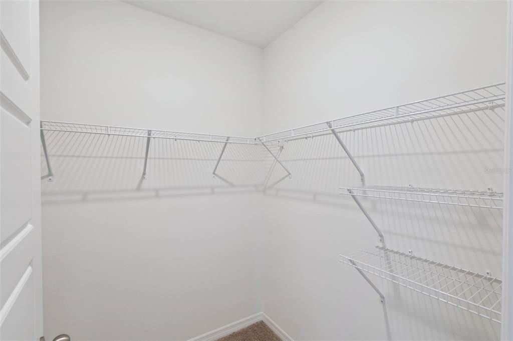 For Sale: $348,490 (3 beds, 2 baths, 1672 Square Feet)