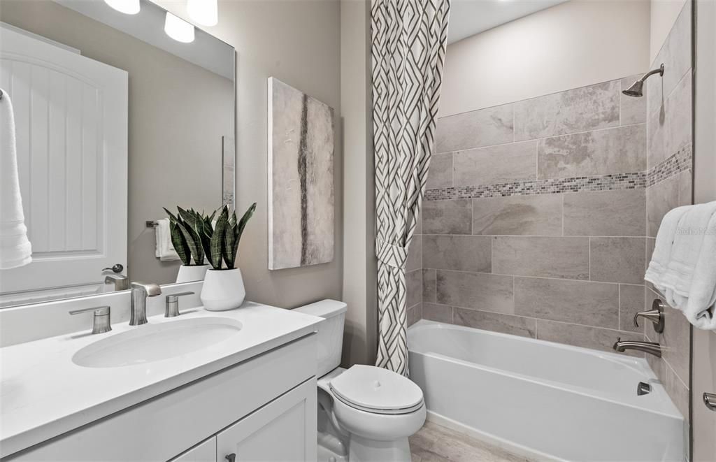 待售: $740,950 (3 贝兹, 3 浴室, 2115 平方英尺)