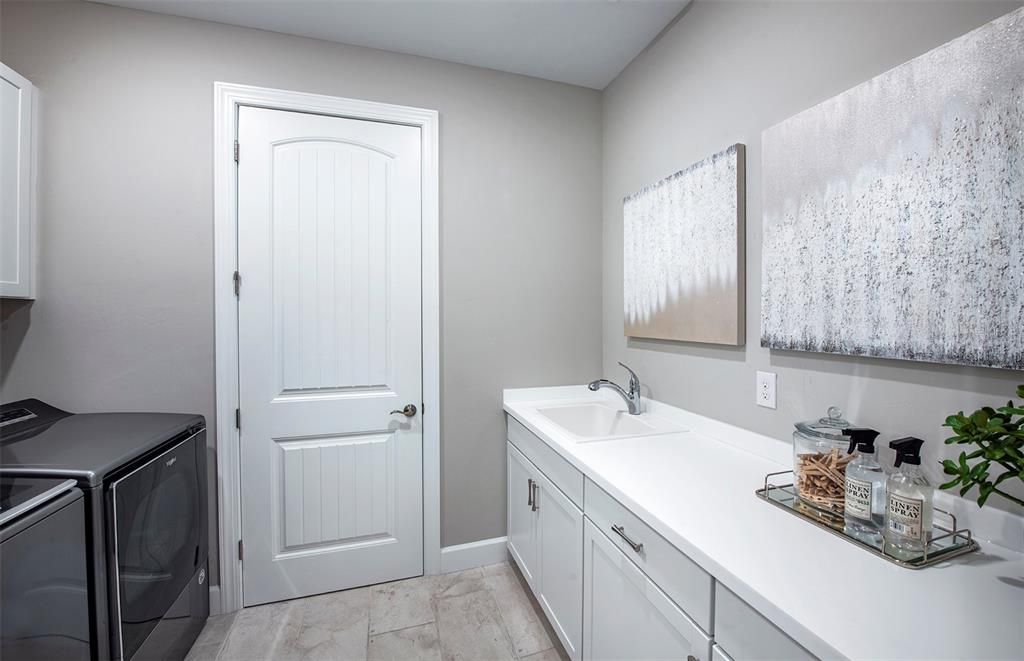 待售: $740,950 (3 贝兹, 3 浴室, 2115 平方英尺)