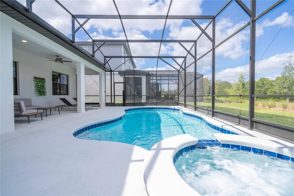 For Sale: $1,580,000 (6 beds, 6 baths, 2920 Square Feet)