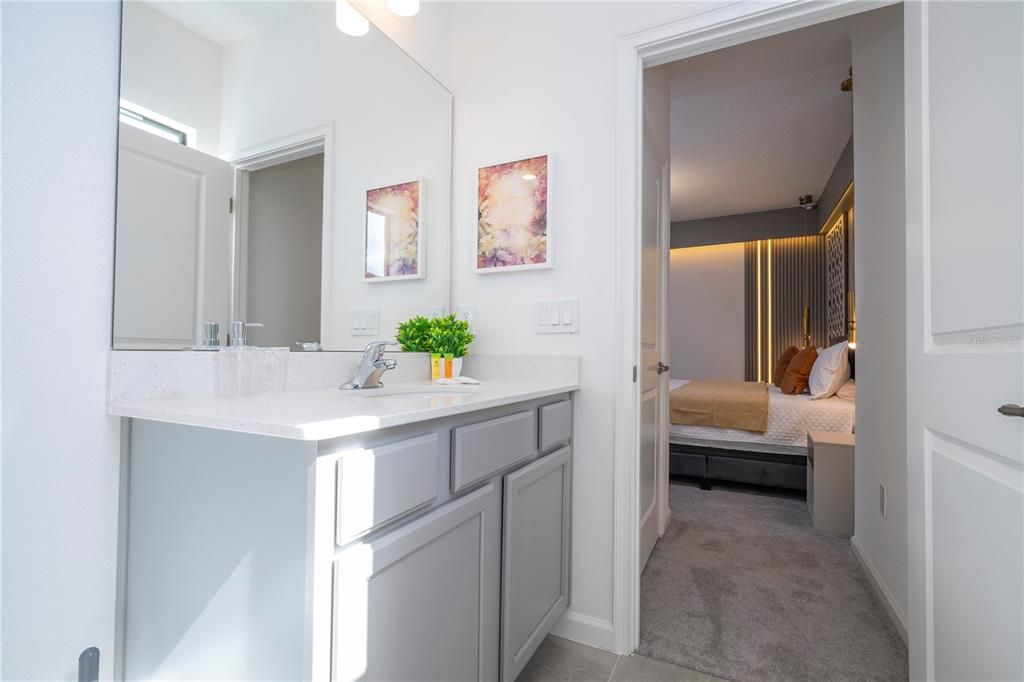 For Sale: $1,580,000 (6 beds, 6 baths, 2920 Square Feet)