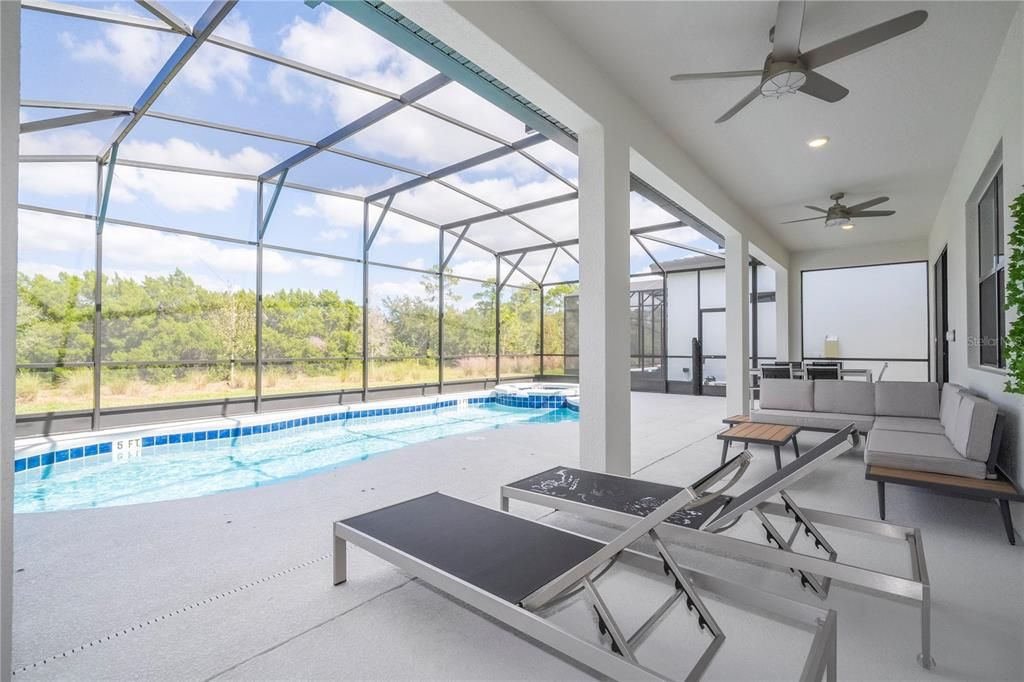 For Sale: $1,580,000 (6 beds, 6 baths, 2920 Square Feet)