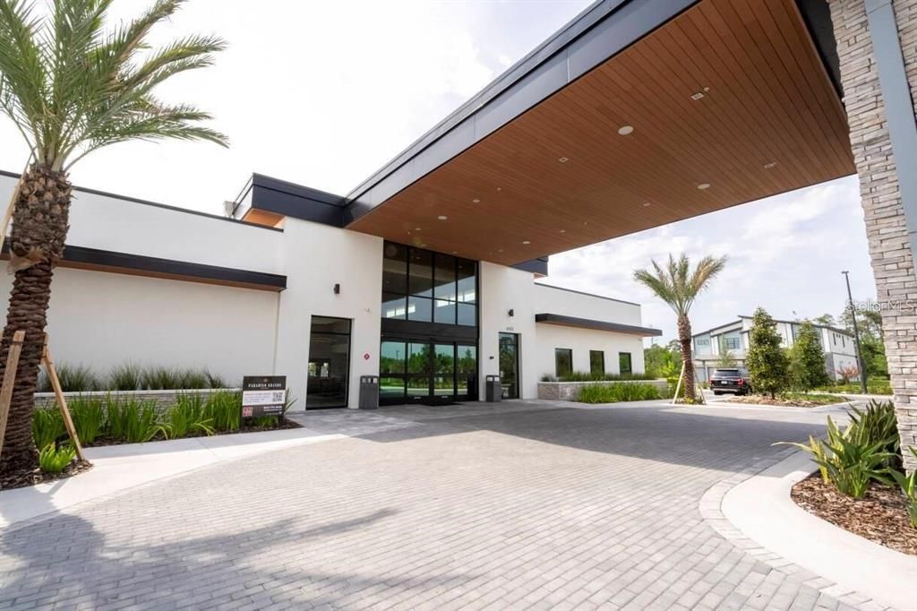 For Sale: $1,580,000 (6 beds, 6 baths, 2920 Square Feet)