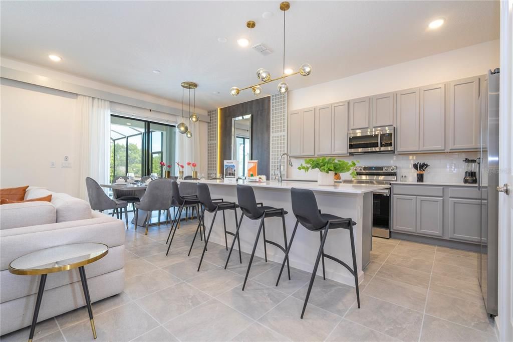 For Sale: $1,580,000 (6 beds, 6 baths, 2920 Square Feet)