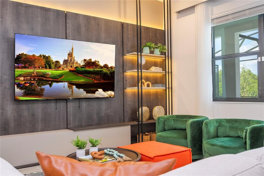 For Sale: $1,580,000 (6 beds, 6 baths, 2920 Square Feet)