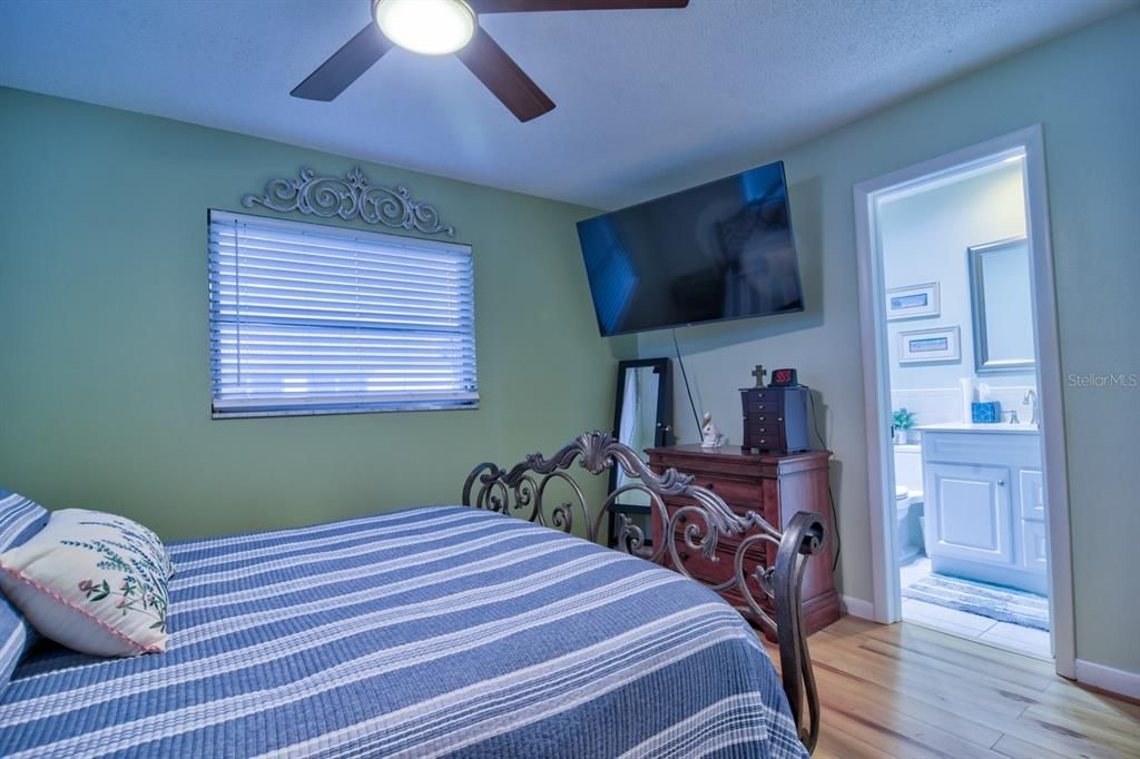 En Venta: $285,000 (2 camas, 2 baños, 1188 Pies cuadrados)