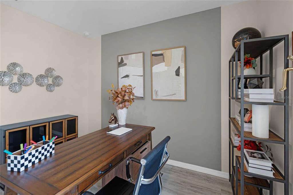 For Sale: $293,990 (4 beds, 2 baths, 1720 Square Feet)