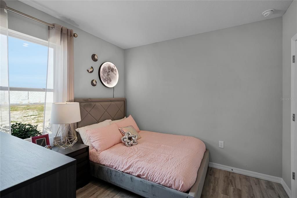 For Sale: $293,990 (4 beds, 2 baths, 1720 Square Feet)