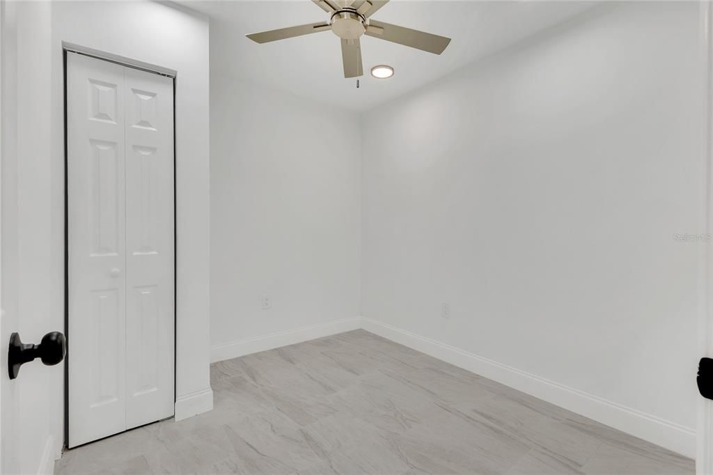 En Venta: $325,000 (0 camas, 0 baños, 1085 Pies cuadrados)