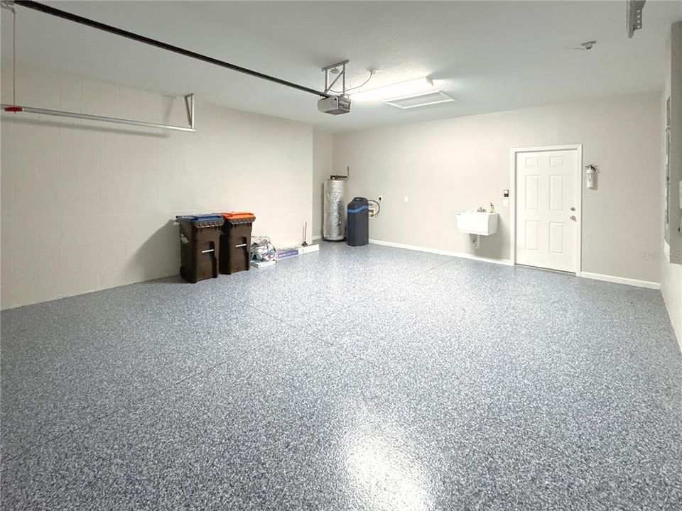 For Sale: $450,000 (3 beds, 2 baths, 1736 Square Feet)