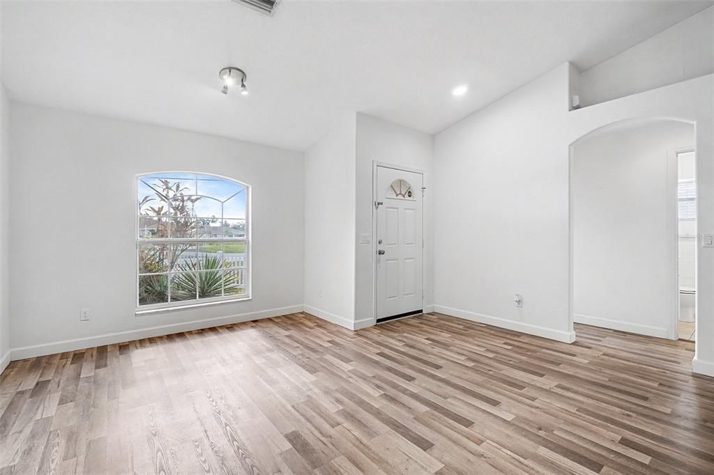 En Venta: $280,000 (3 camas, 2 baños, 1444 Pies cuadrados)