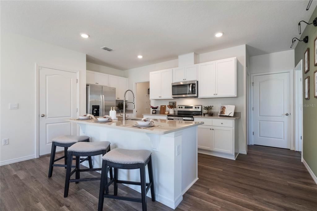 For Sale: $373,990 (5 beds, 3 baths, 2447 Square Feet)