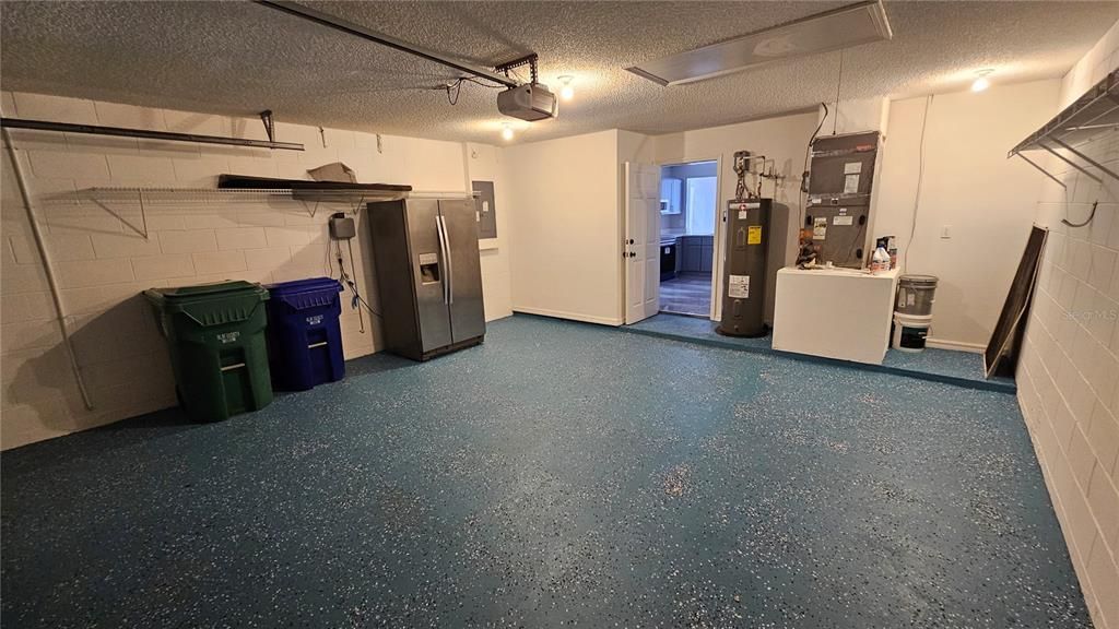 En Venta: $429,900 (3 camas, 2 baños, 1592 Pies cuadrados)