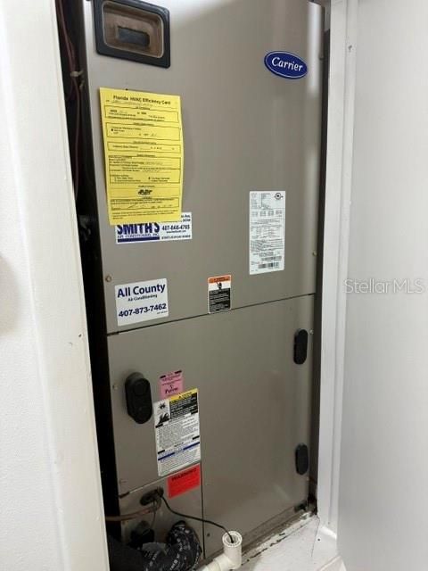 For Sale: $389,000 (4 beds, 2 baths, 1712 Square Feet)