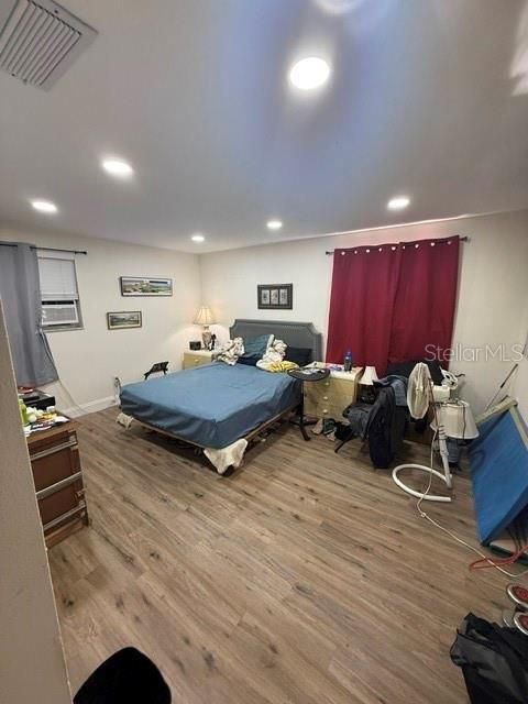 For Sale: $389,000 (4 beds, 2 baths, 1712 Square Feet)