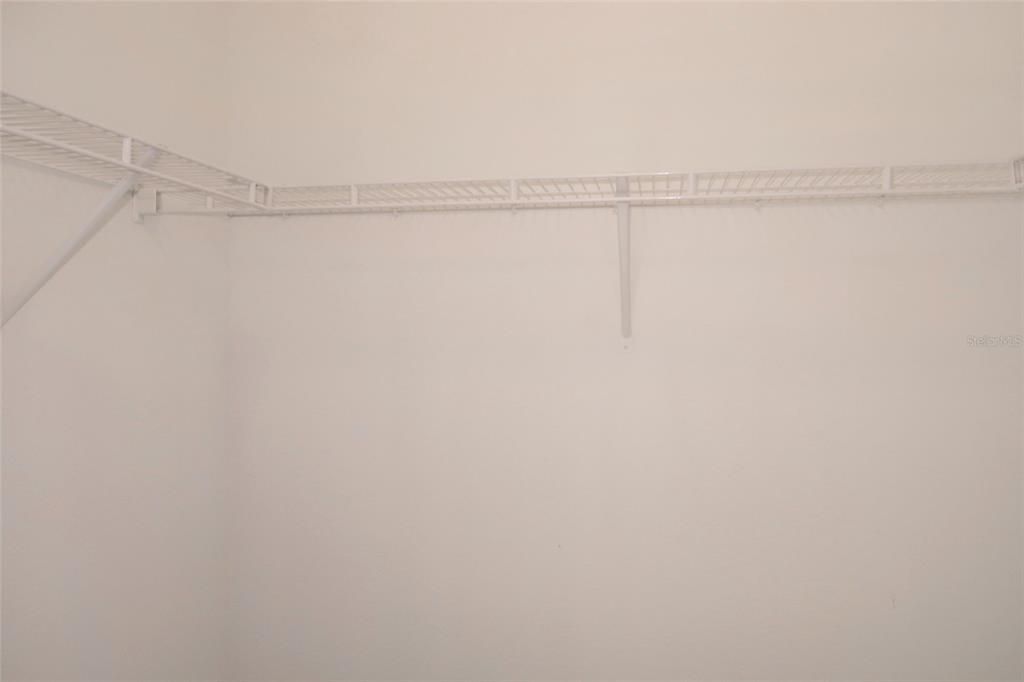 На продажу: $329,900 (4 спален, 3 ванн, 2020 Квадратных фут)