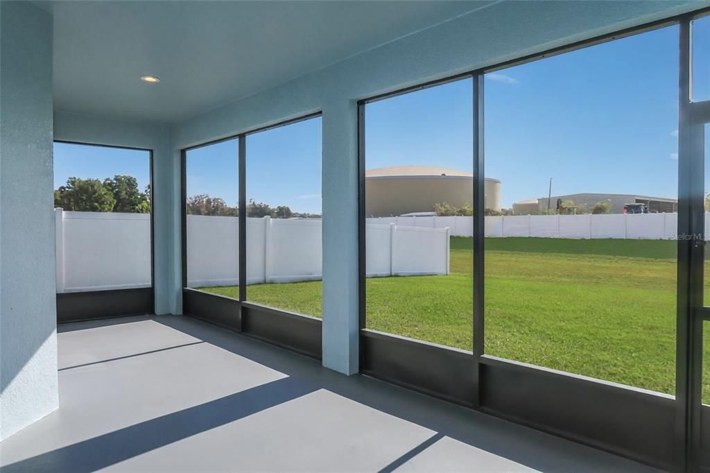 На продажу: $329,900 (4 спален, 3 ванн, 2020 Квадратных фут)