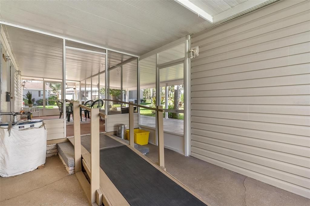 For Sale: $96,000 (2 beds, 2 baths, 1152 Square Feet)