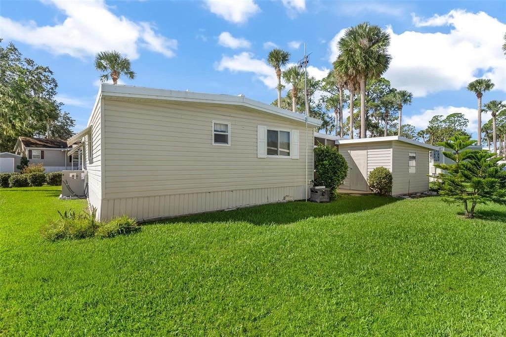 For Sale: $96,000 (2 beds, 2 baths, 1152 Square Feet)