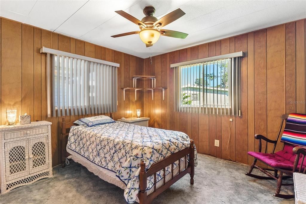 For Sale: $96,000 (2 beds, 2 baths, 1152 Square Feet)