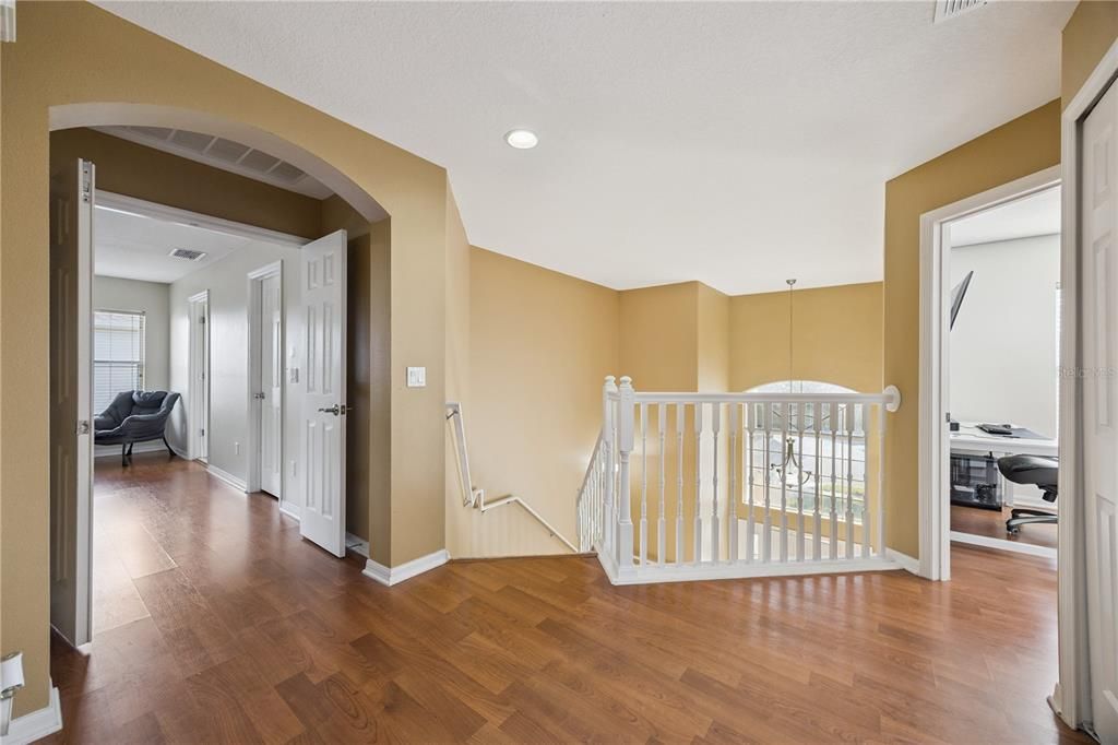 На продажу: $450,000 (4 спален, 2 ванн, 2478 Квадратных фут)