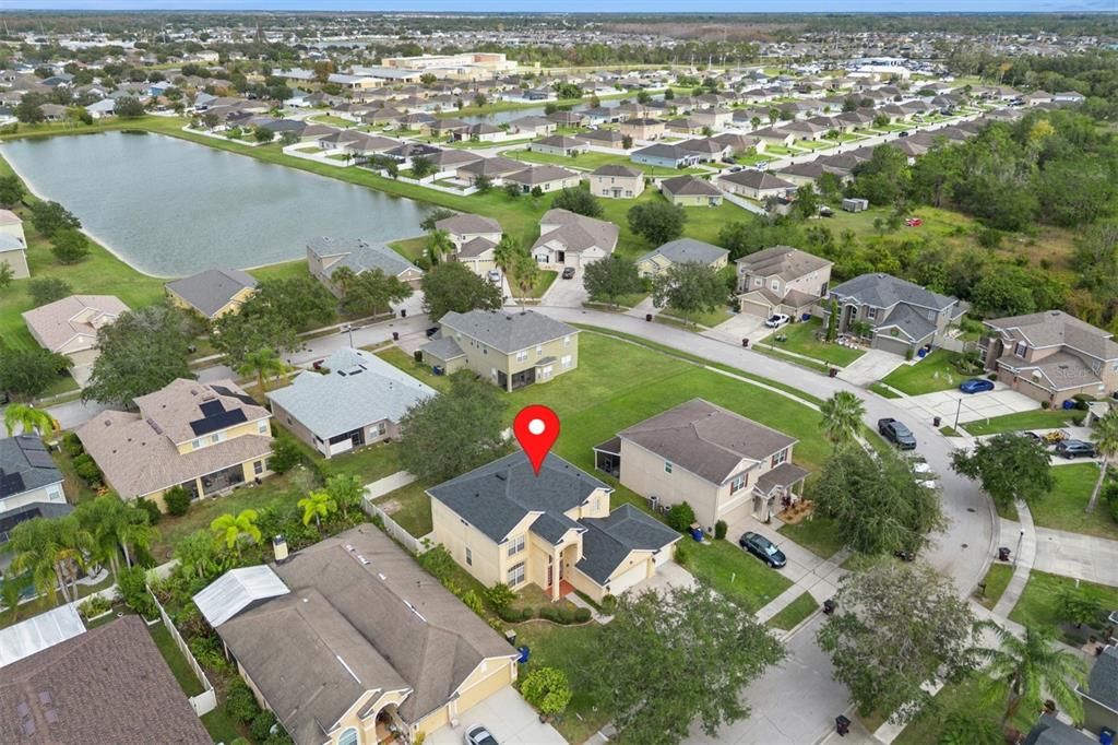 На продажу: $450,000 (4 спален, 2 ванн, 2478 Квадратных фут)