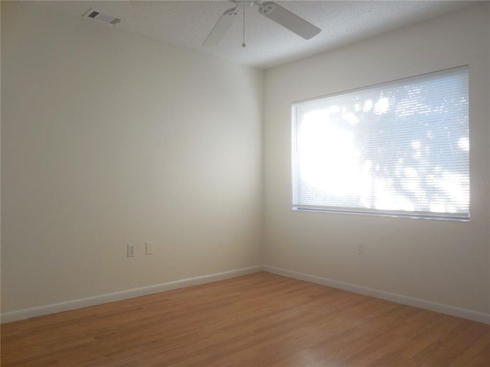 На продажу: $429,900 (3 спален, 2 ванн, 1494 Квадратных фут)