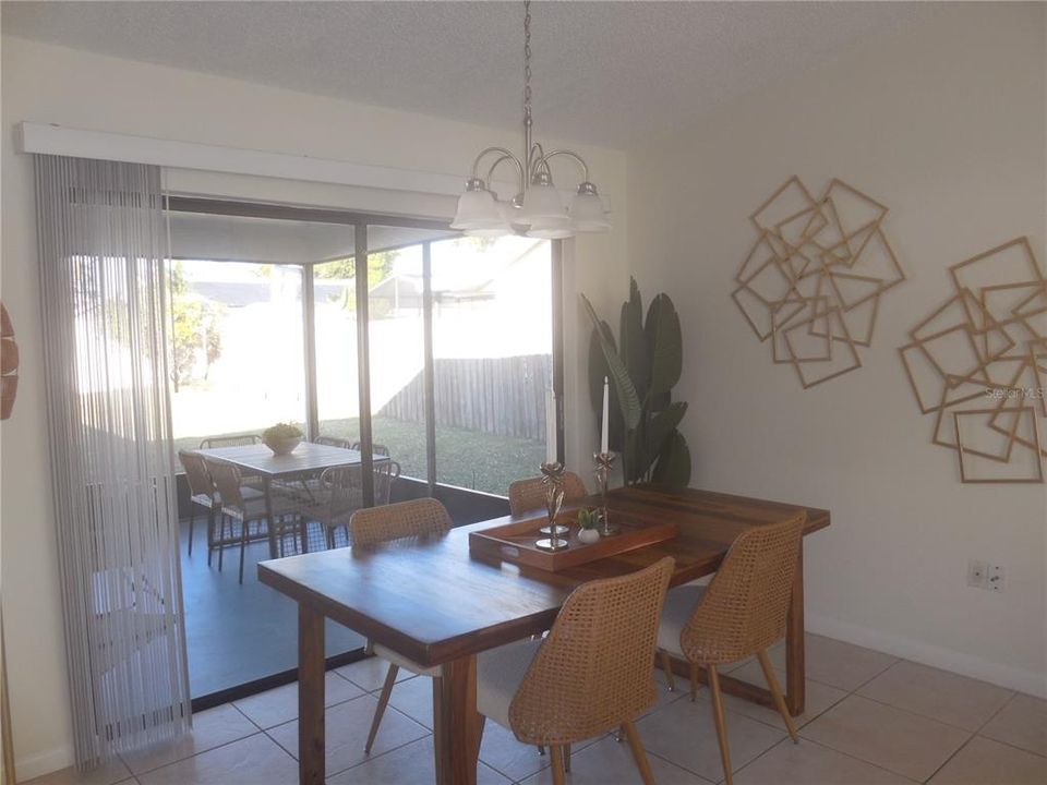 На продажу: $429,900 (3 спален, 2 ванн, 1494 Квадратных фут)