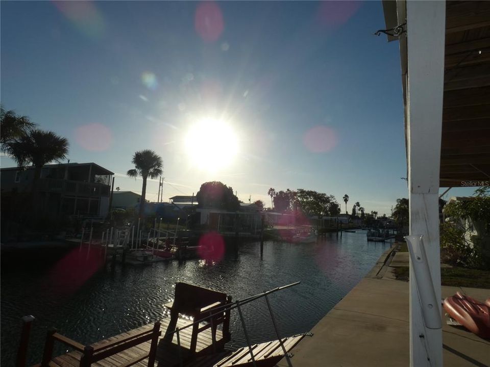 For Sale: $389,900 (3 beds, 2 baths, 1352 Square Feet)