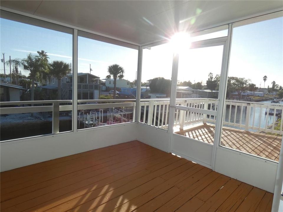 For Sale: $389,900 (3 beds, 2 baths, 1352 Square Feet)