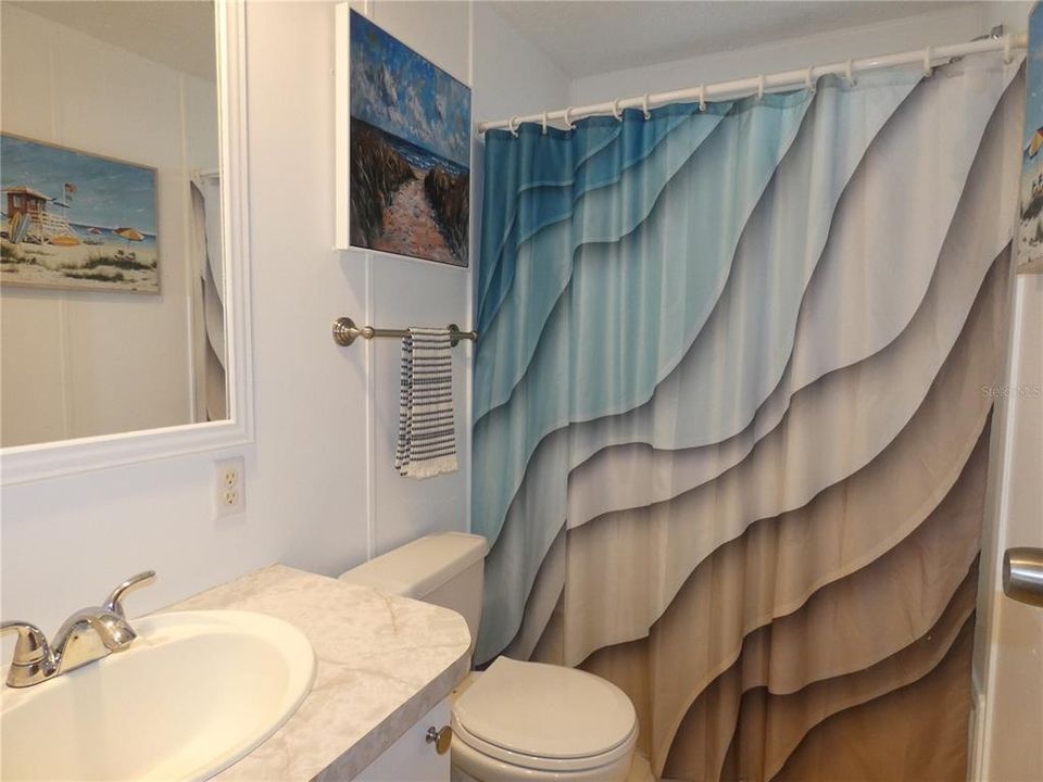 For Sale: $389,900 (3 beds, 2 baths, 1352 Square Feet)