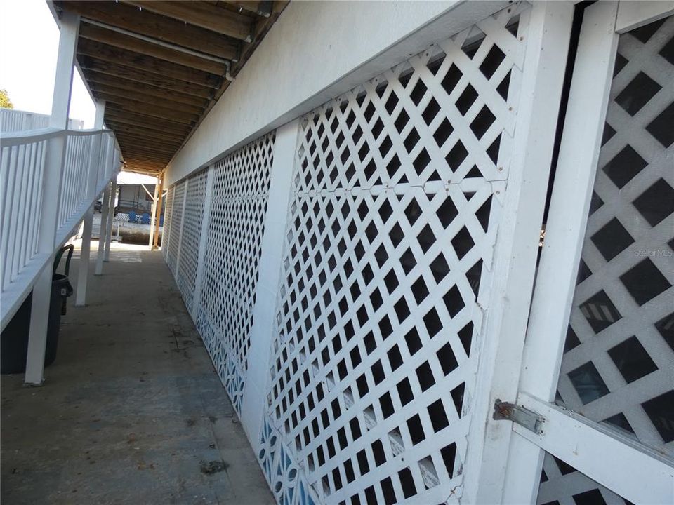 For Sale: $389,900 (3 beds, 2 baths, 1352 Square Feet)