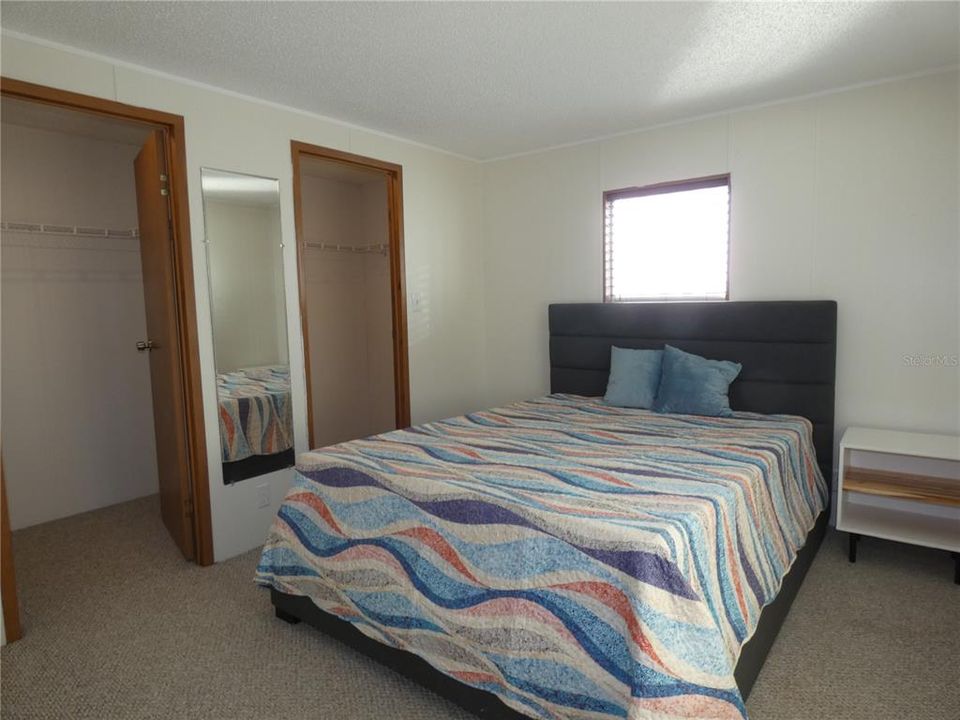 For Sale: $389,900 (3 beds, 2 baths, 1352 Square Feet)