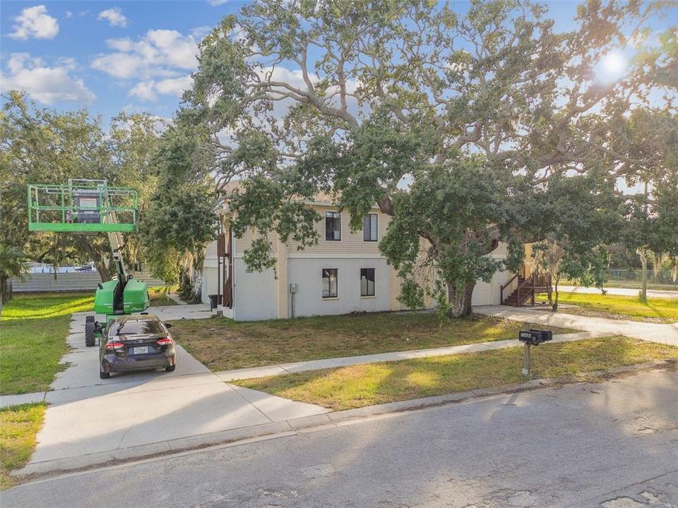 En Venta: $699,900 (6 camas, 4 baños, 3384 Pies cuadrados)