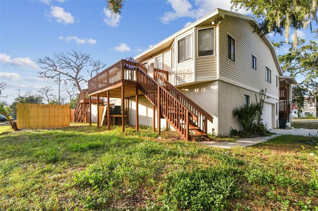 En Venta: $699,900 (6 camas, 4 baños, 3384 Pies cuadrados)