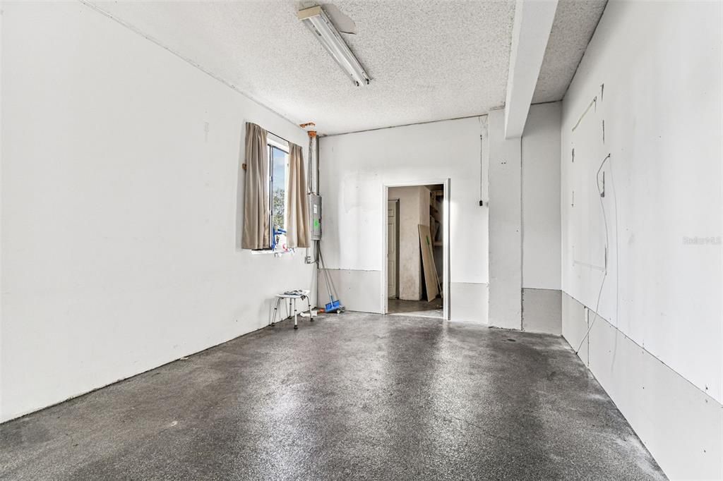 En Venta: $699,900 (6 camas, 4 baños, 3384 Pies cuadrados)