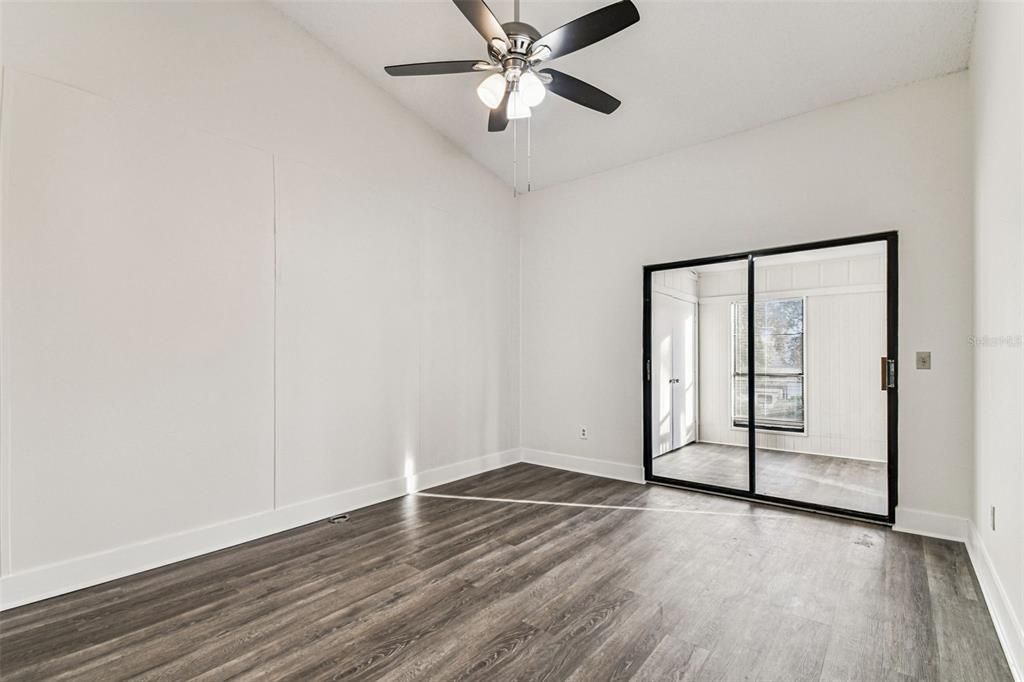 En Venta: $699,900 (6 camas, 4 baños, 3384 Pies cuadrados)