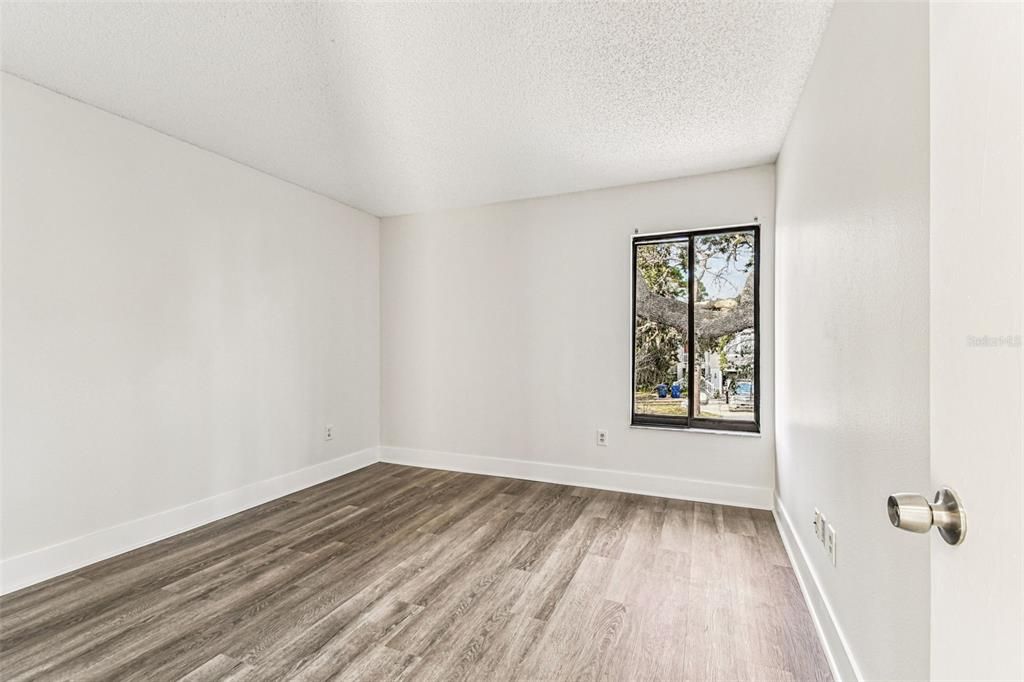 En Venta: $699,900 (6 camas, 4 baños, 3384 Pies cuadrados)