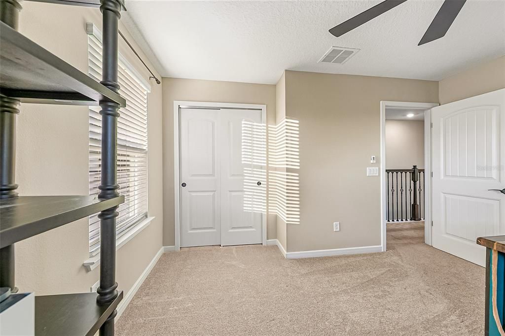 出租: $3,495 (5 贝兹, 3 浴室, 2420 平方英尺)