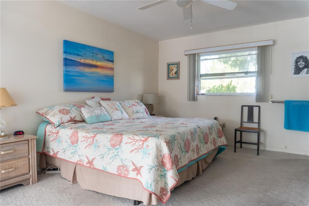 待售: $577,000 (3 贝兹, 2 浴室, 2336 平方英尺)