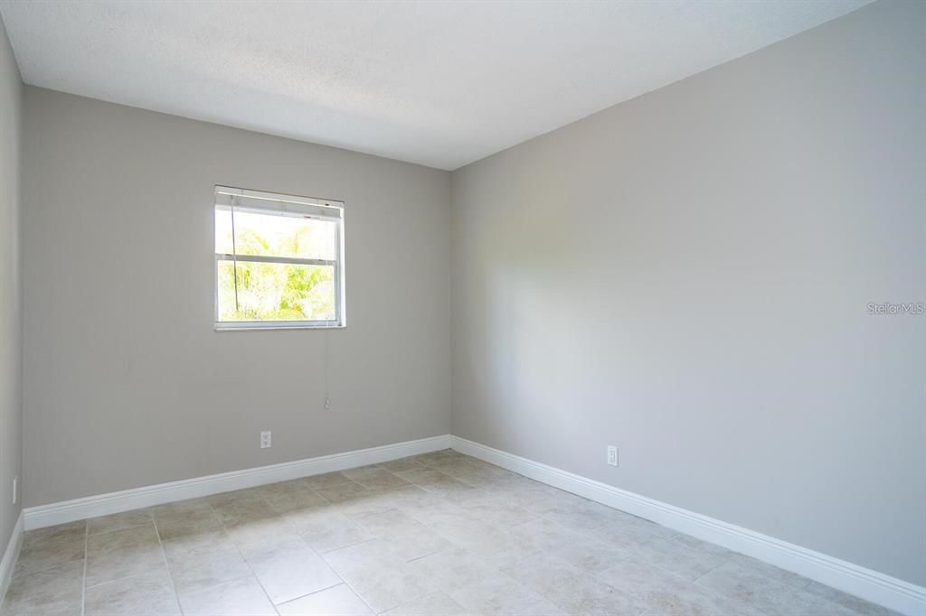 For Rent: $2,600 (3 beds, 1 baths, 1151 Square Feet)