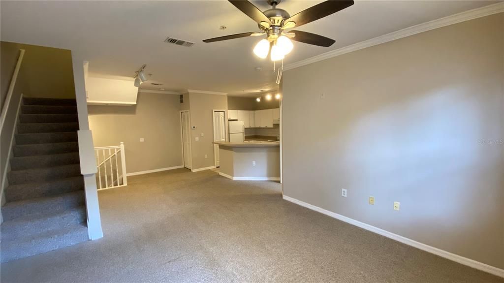 For Rent: $1,950 (2 beds, 2 baths, 1280 Square Feet)