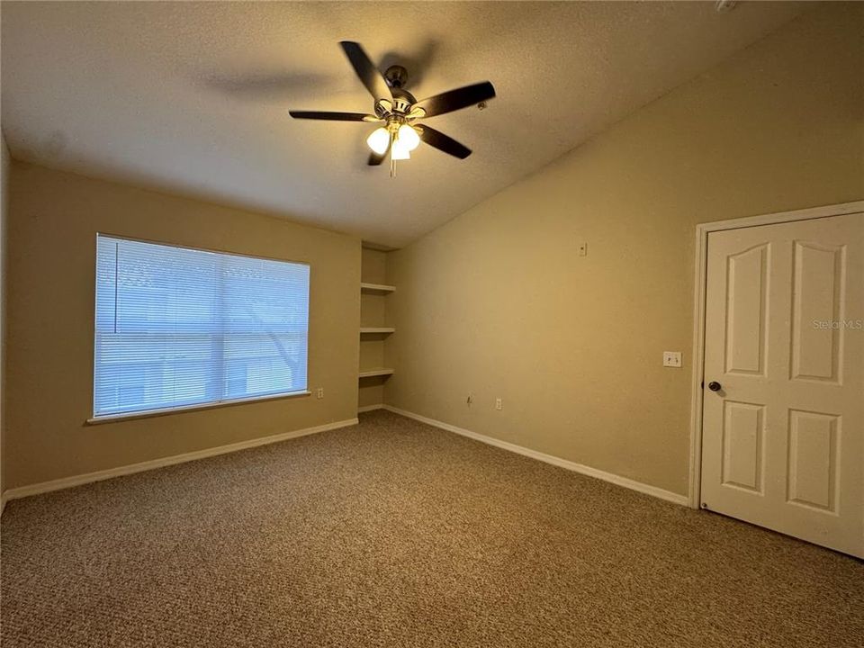 For Rent: $1,950 (2 beds, 2 baths, 1280 Square Feet)