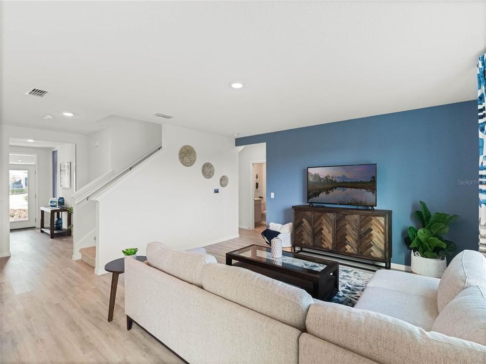 For Sale: $357,490 (5 beds, 3 baths, 2601 Square Feet)