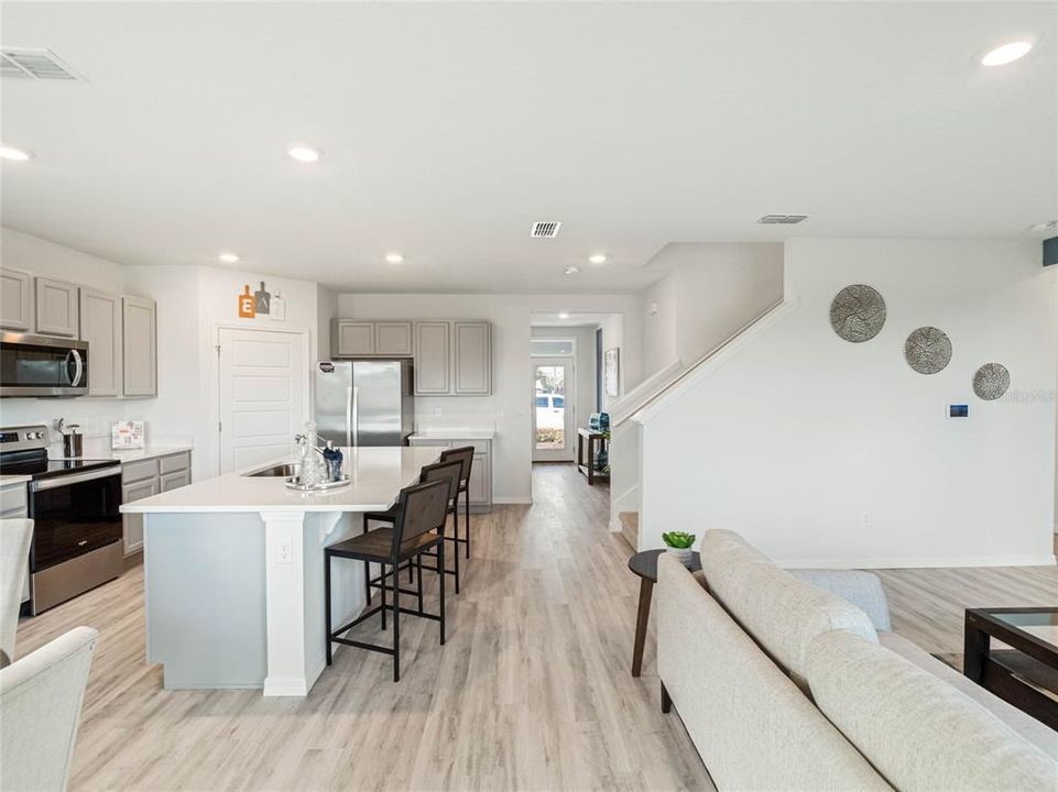 For Sale: $357,490 (5 beds, 3 baths, 2601 Square Feet)