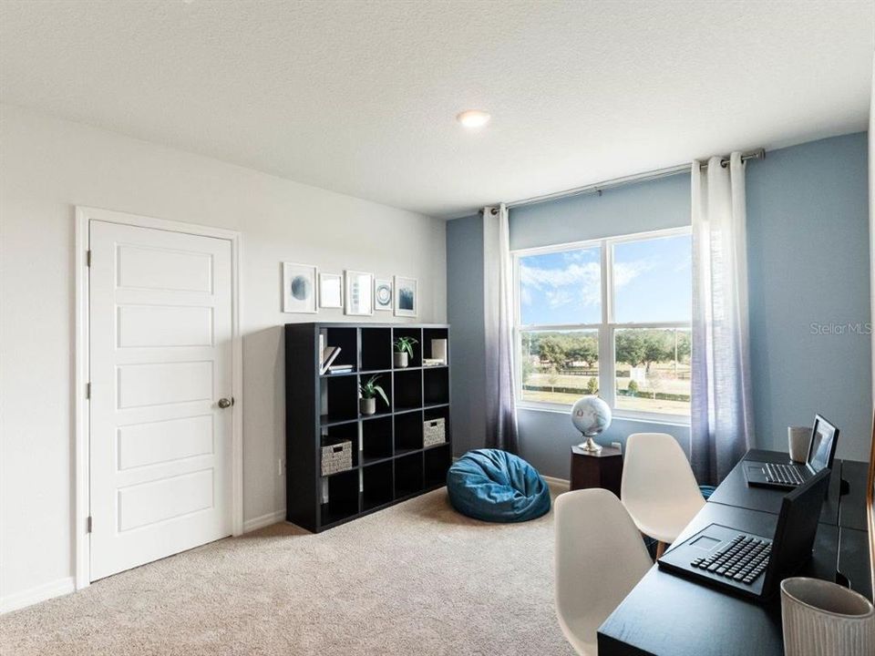 For Sale: $357,490 (5 beds, 3 baths, 2601 Square Feet)