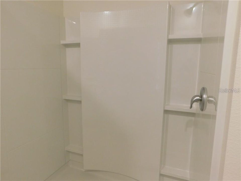 For Rent: $2,150 (3 beds, 2 baths, 1530 Square Feet)